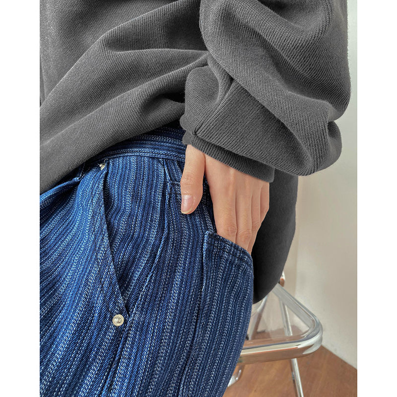 Quần jean dài lưng cao ống rộng họa tiết kẻ sọc màu xanh đen thời trang cá tính