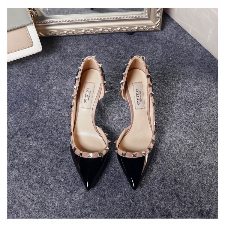 Giày Cao Gót Mũi Nhọn Đính Đinh Tán Màu Sắc Thời Trang Xuân Hè Quyến Rũ 2022 Dành Cho Nữ