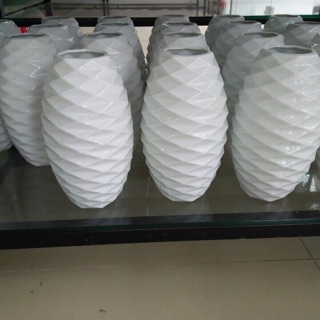 Lọ hoa trắng sứ Bát Tràng
