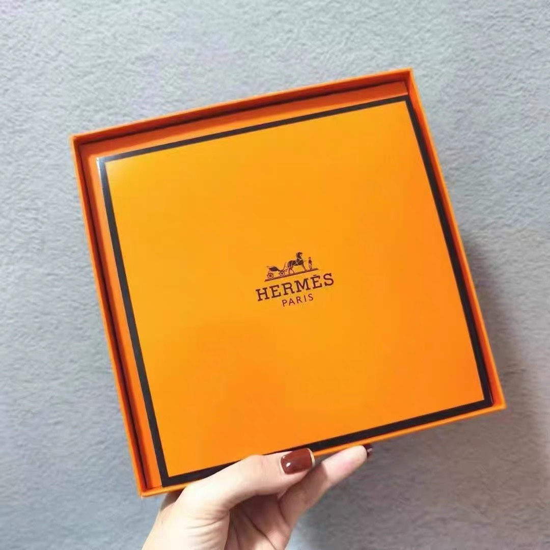 Hermès sample 1.5g lipstick five-piece set, a limited edition Hermès lipstick lipstick sample HERMÈS | BigBuy360 - bigbuy360.vn