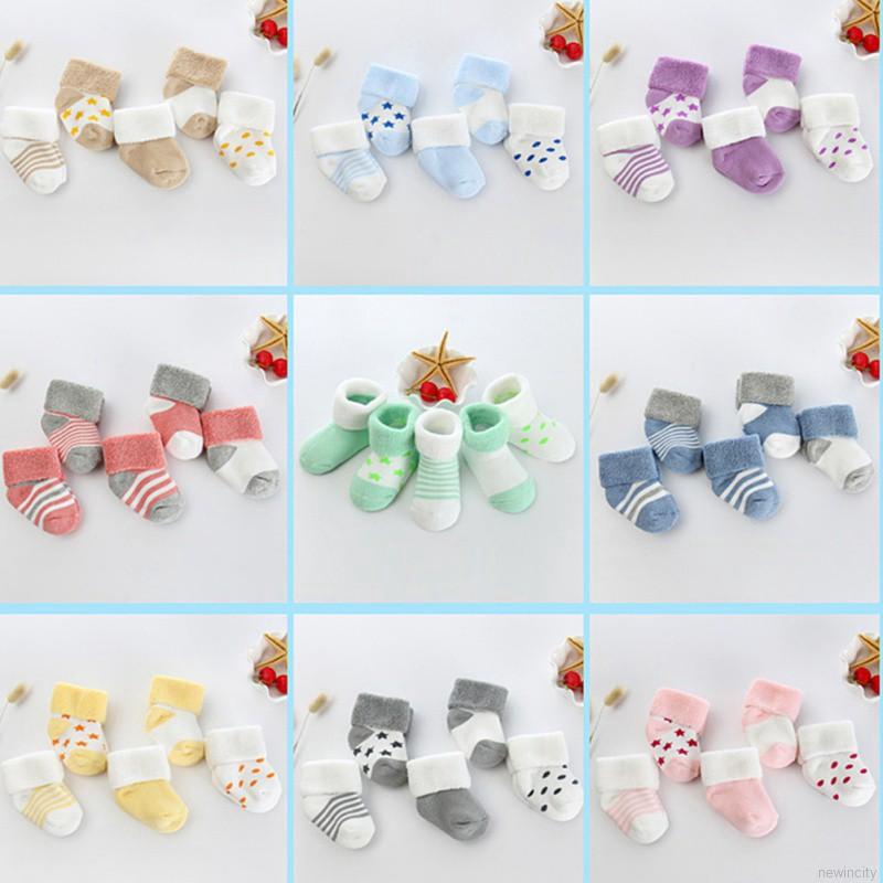 Bộ 5 Đôi Vớ Cotton Giữ Ấm Mang Trong Nhà Họa Tiết Hoạt Hình Xinh Xắn Dành Cho Bé Trai Và Bé Gái