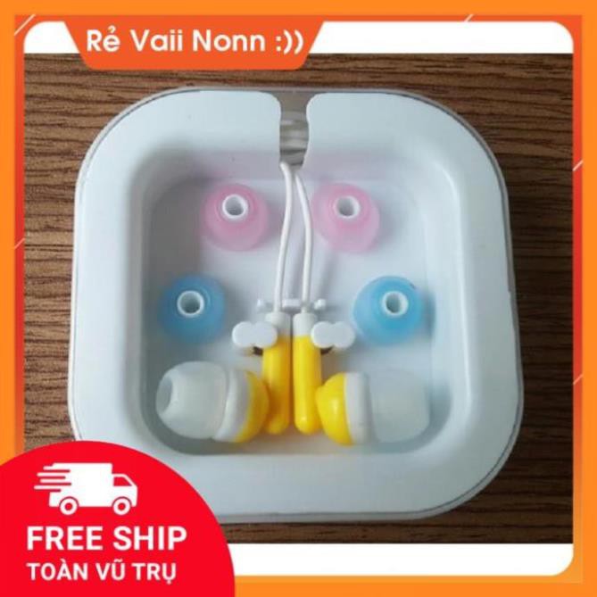 Tai nghe nhiều màu