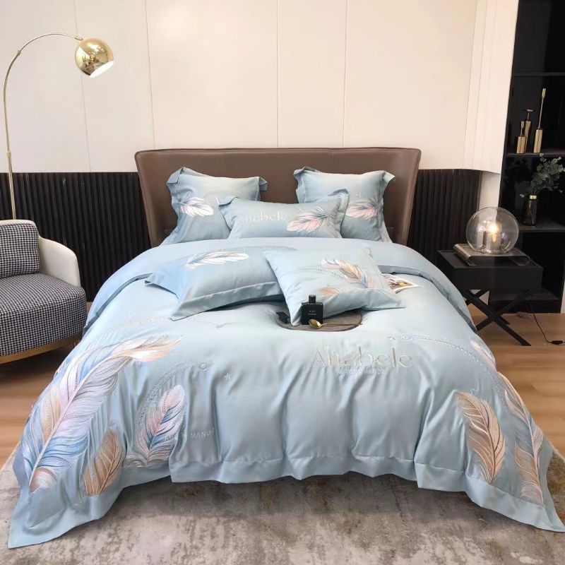 Bộ chăn ga gối lụa silk thêu lông vũ cao cấp