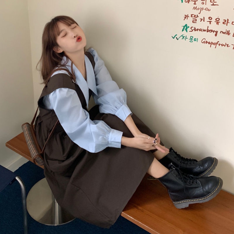 Đầm yếm dáng rộng xếp ly phong cách thời trang xuân thu mới