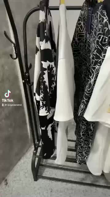 Áo Thun Nam Nữ In kín Hình QUEEN Siêu Hot. Áo Phông Nam Nữ Unisex Form rộng hàng quảng châu. | BigBuy360 - bigbuy360.vn