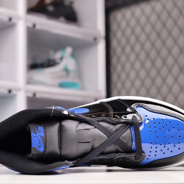 Giày Air Jordan 1 High " Patent Blue "