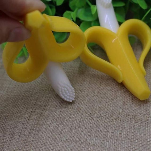 Gặm nướu cho bé