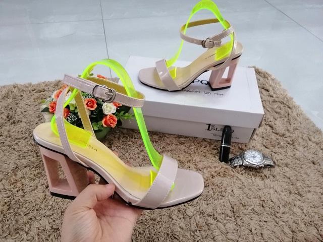 Sandal quai trong 5p ảnh thật