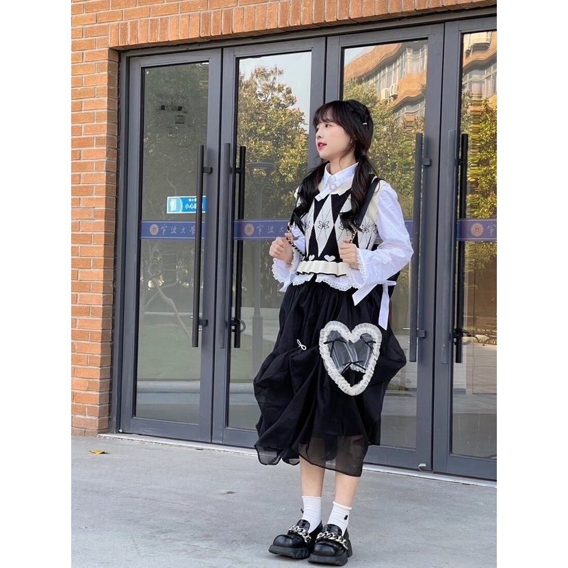 Three-piece suit/one-piece western style sweet rhombic knitted vest bow shirt skirt spring and autumn suit women's vqqh