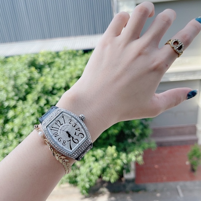 Đồng Hồ Đeo Tay Nữ Thời Trang Cao Cấp Franck Muller, Mặt Đính Full Đá Dây Da Cao Cấp Sang Chảnh