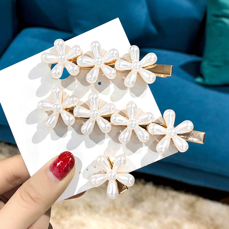 Kẹp tóc hình hoa đính ngọc trai phong cách thanh lịch thời trang