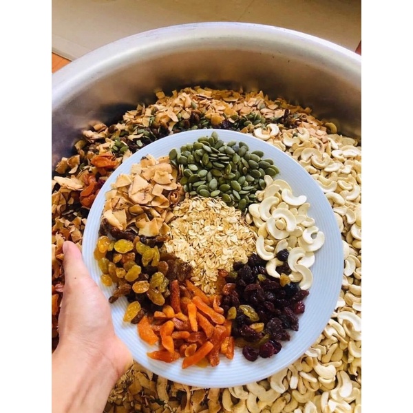 1Kg Ngũ Cốc Granola VIP Healthy Siêu Hạt 3 Thơm, Ngon