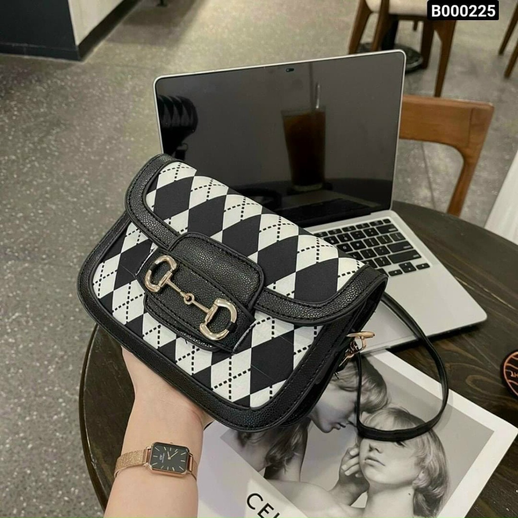 Túi đeo chéo nữ đẹp cao cấp giá rẻ đi chơi phong cách thời trang hàn quốc DC43