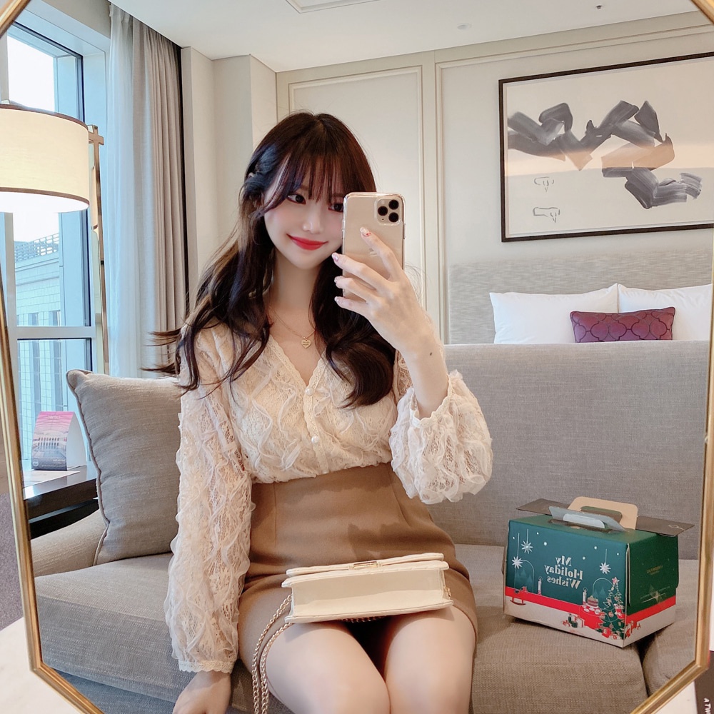 Áo Nữ Tay Dài Cổ Chữ V Thời Trang Phong Cách Hàn Quốc