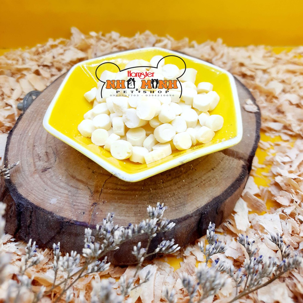 Thức ăn dặm cho hamster