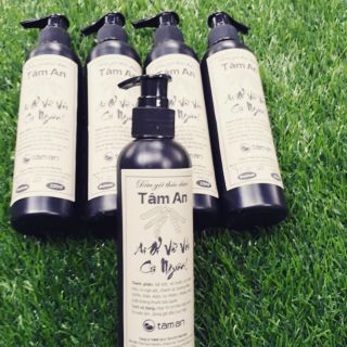 DẦU GỘI THẢO DƯỢC TÂM AN CÔ ĐẶC 220ML