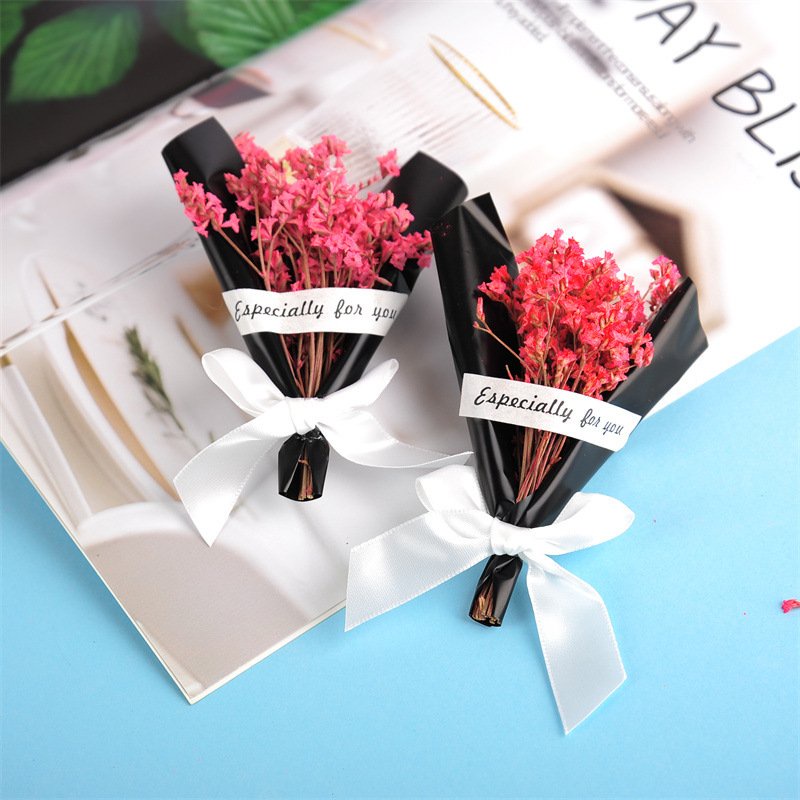 Quà tặng hoa khô mini và túi phối gấu teddy