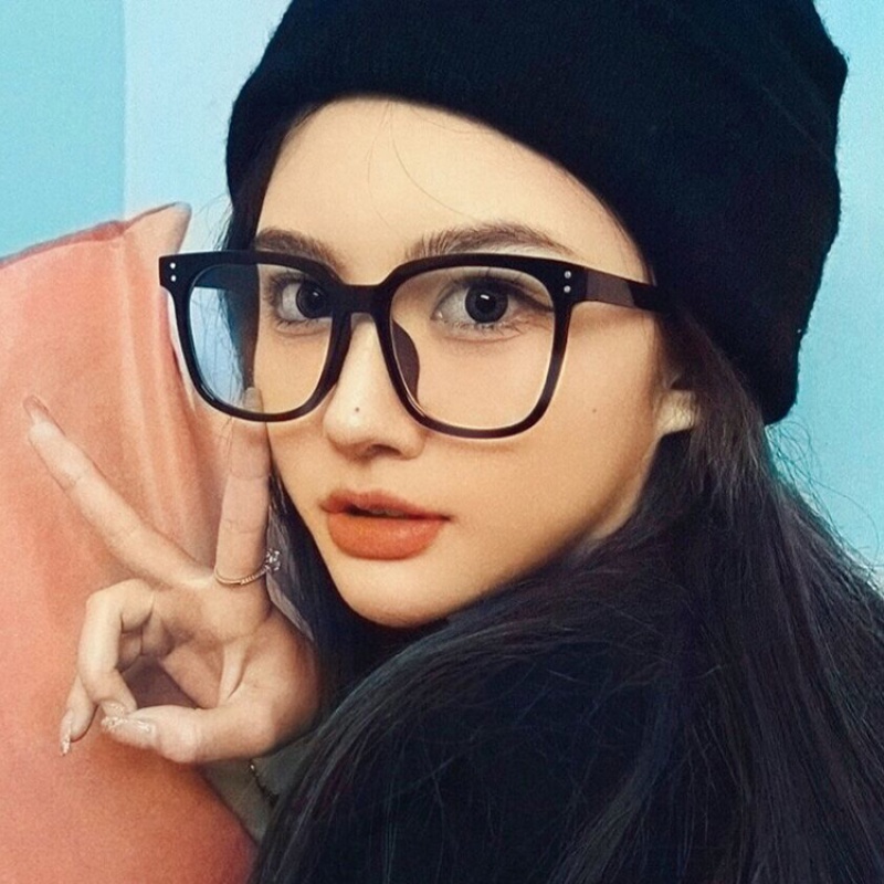 Mắt Kính Gọng Vuông Oversized TR90 Chống Bức Xạ