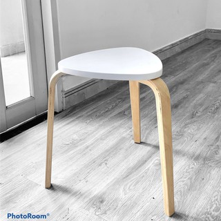 Ghế đôn gỗ phong cách Scandinavi gỗ uốn cong PlyConcept Quata Chair - Plywood cao su màu trắng