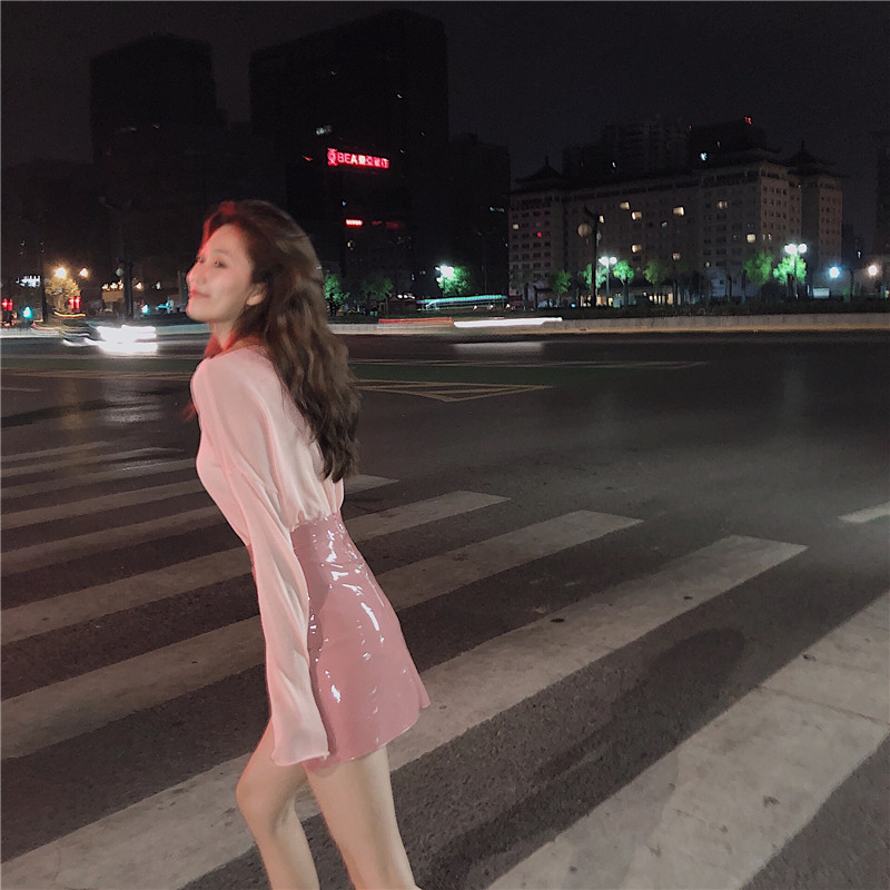 Chân váy IELGY da PU dáng chữ A lưng cao thời trang cho nữ