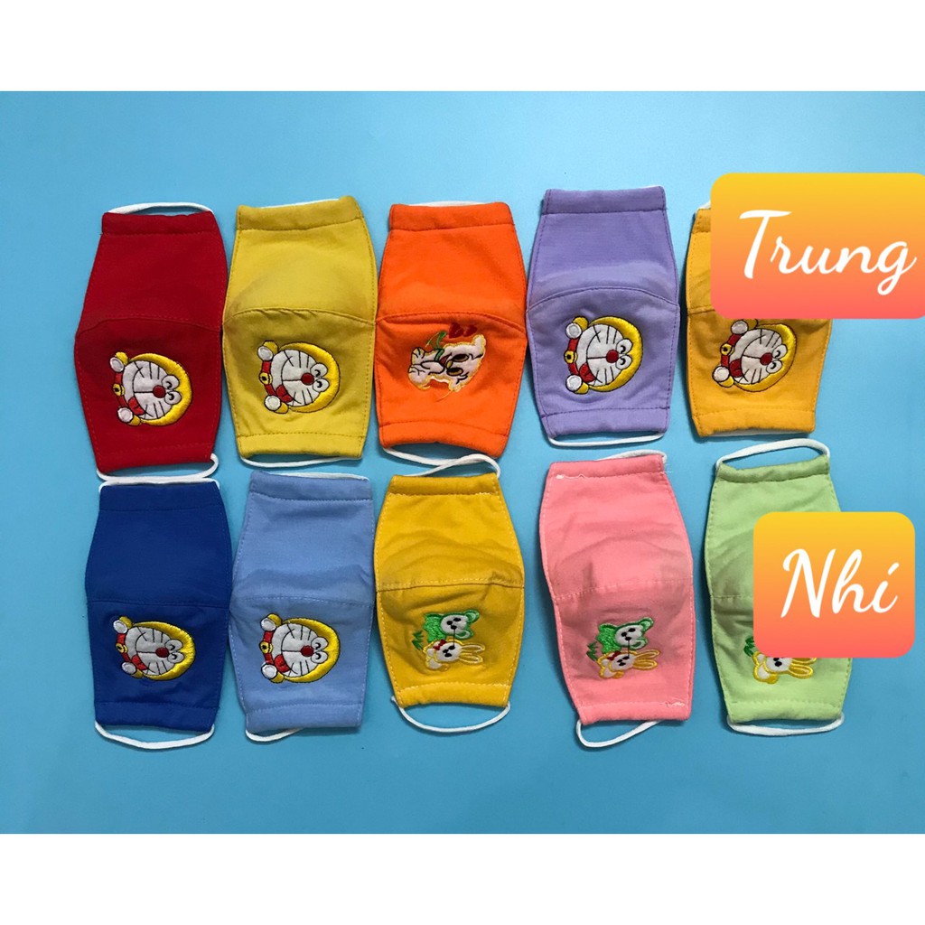 combo 5 và 10 khẩu trang trẻ em ,3 lớp thêu hình thú ,2 măt vải trước sau cotton giống nhau ,Có 2 size nhí 2 tuổi đến 5 | WebRaoVat - webraovat.net.vn