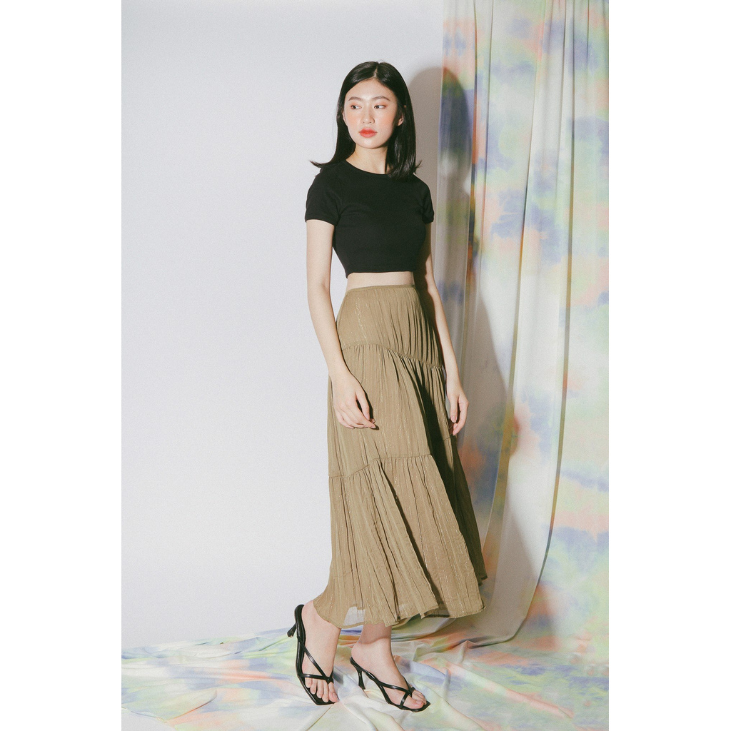 Chân váy dài vải kim tuyến màu ranh rêu có nhún thun trên thân | BigBuy360 - bigbuy360.vn