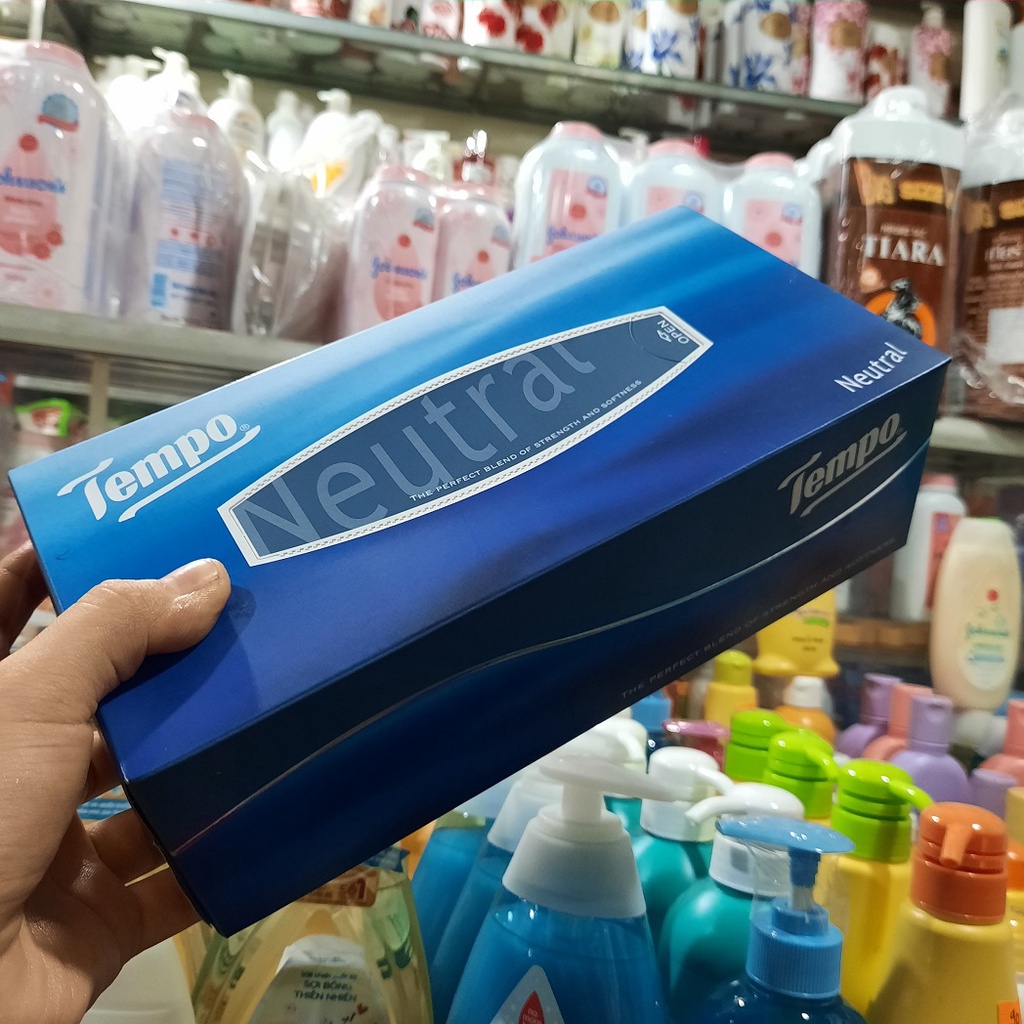 Hộp Khăn Giấy Rút 4 Lớp Với 2 Mùi Hương TEMPO - 90 Tờ/Gói