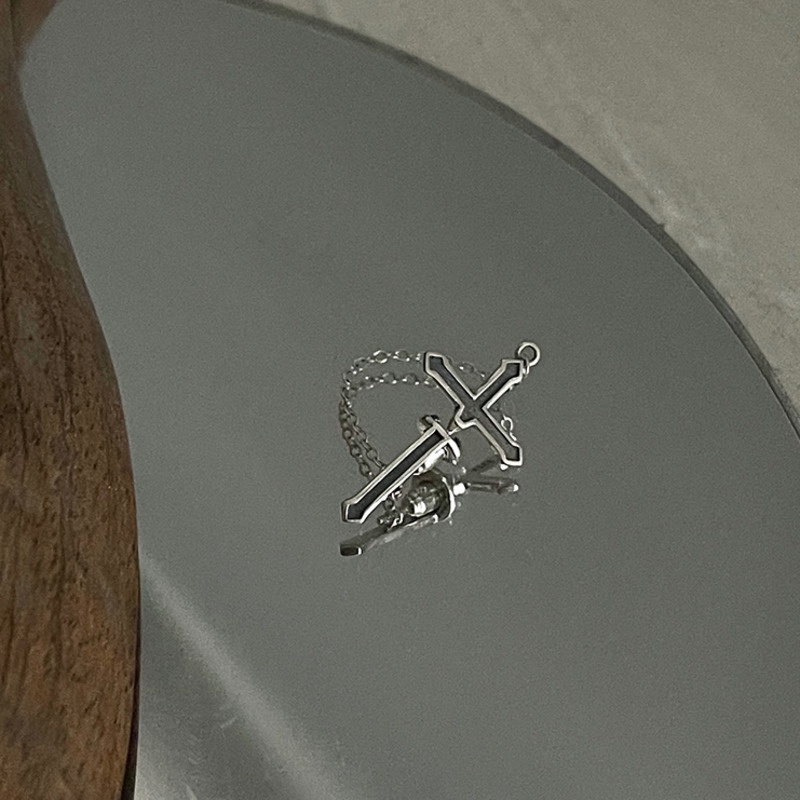 Bông Tai Hình Thánh Giá Cá Tính Dành Cho Nam Và Nữ