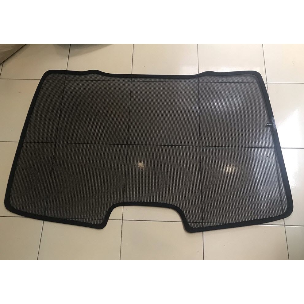 Rèm che nắng kính sau Toyota Altis 2009-2021