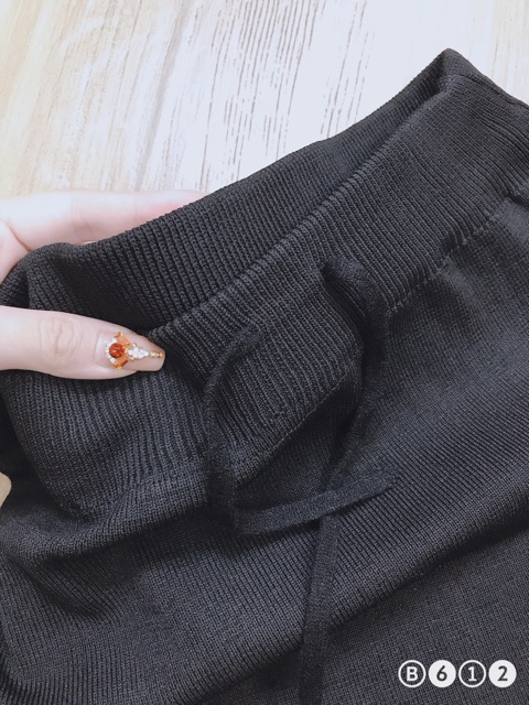 Chân váy len ôm dáng bút chì đen ( ảnh h chụp)nói | BigBuy360 - bigbuy360.vn