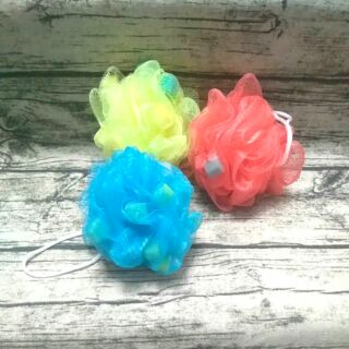 Bông tắm có mút tiện lợi