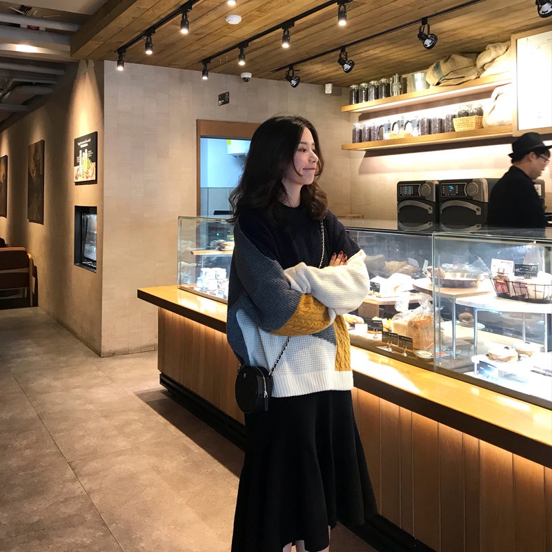 Áo len phối màu + chân váy len đuôi cá dáng dài Hàn Quốc phong cách vintage