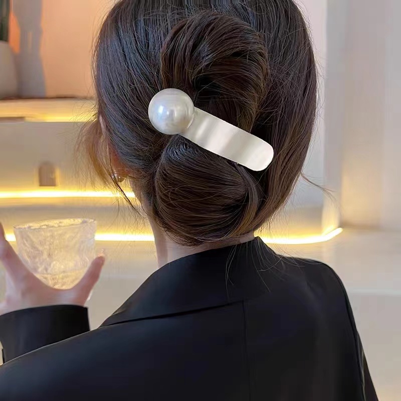 Kẹp Tóc Đính Ngọc Trai Kiểu Dáng Mới 2022