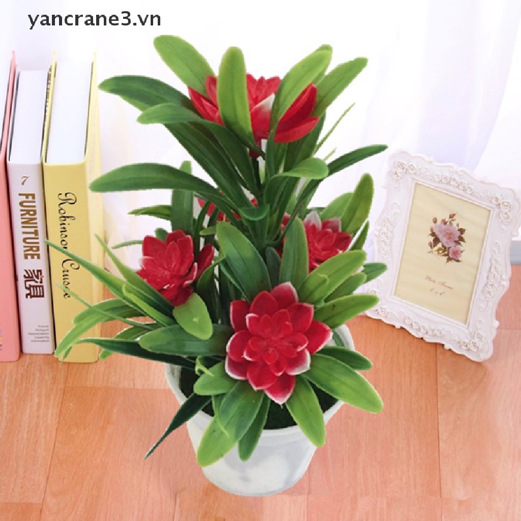 Chậu cây giả với 5 đầu bông hoa dễ thương trang trí sân vườn ngoài trời