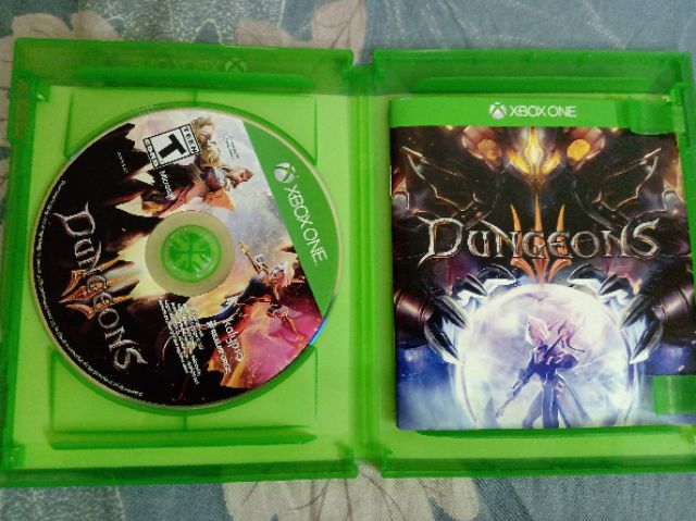 Đĩa game Xbox One Dungeons 3