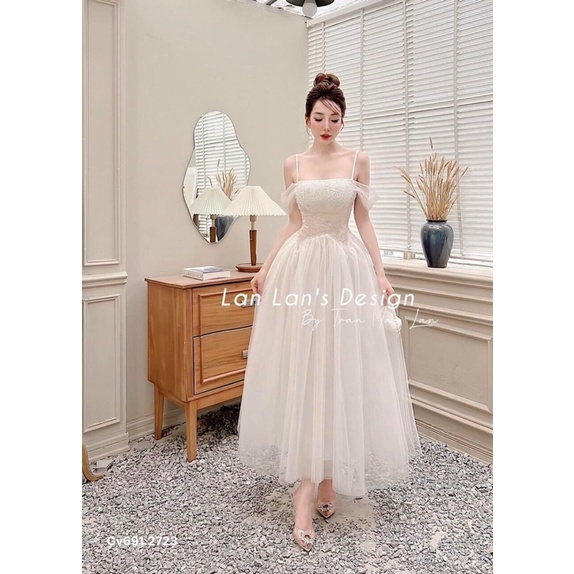 G1- gv691-có clip, đầm trắng lưới phối kim sa rớt vai ,  kim sa ngực như hình sàn
