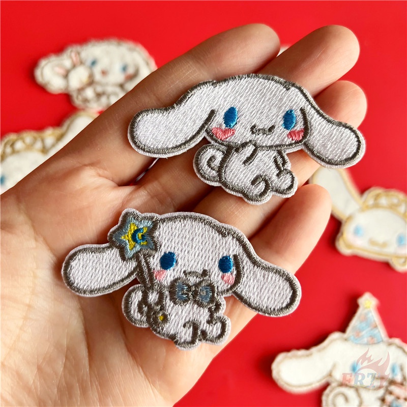 1 miếng dán trang trí quần áo hình nhân vật hoạt hình