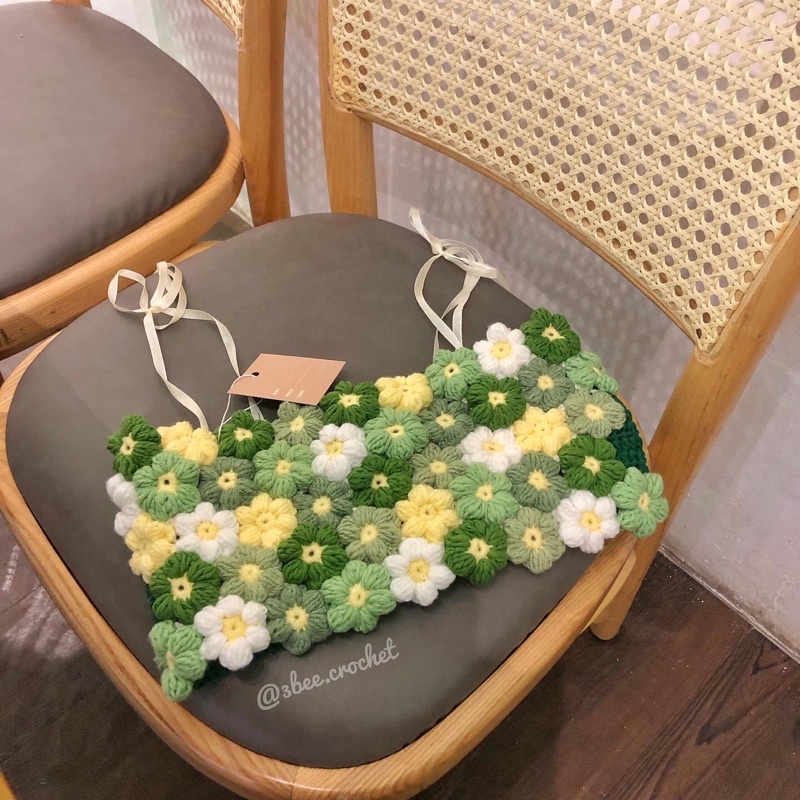 Áo len hoa theo tone màu