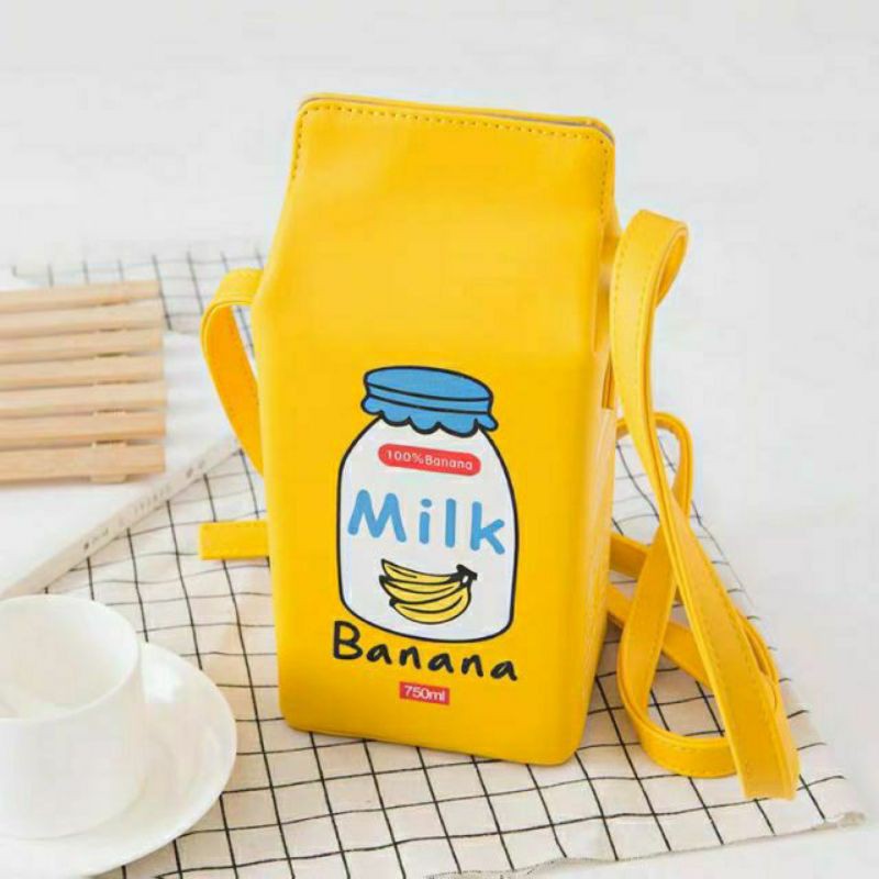 Túi đeo chéo nữ da PU hình hộp sữa chuối vàng ulzzang style