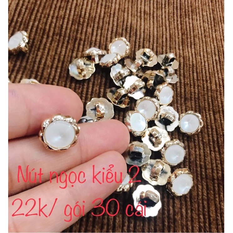 Nút sơ mi kiểu (gói 30 cái )