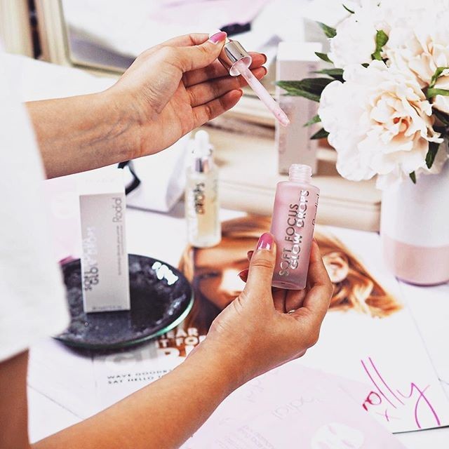 RODIAL ✨ Tinh chất lót căng bóng da Soft Focus Glow Drops | BigBuy360 - bigbuy360.vn