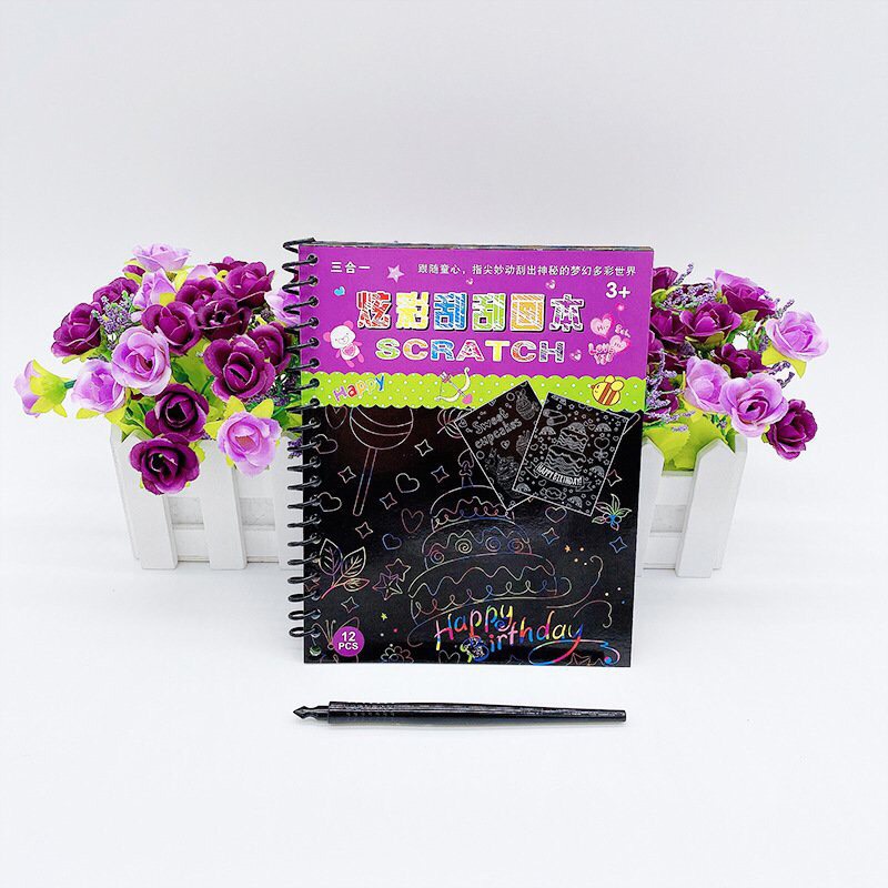 Đồ chơi giáo dục - tranh cạo ma thuật màu đen thú vị cho bé