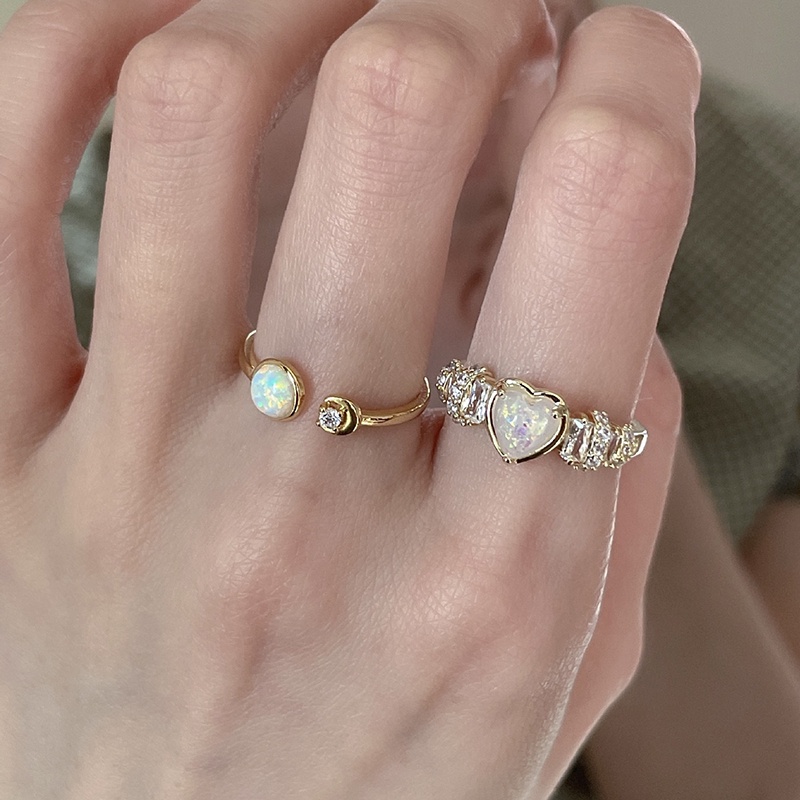 Móc Khóa Hình Vỏ Sò Đính Đá Opal Nhân Tạo Thời Trang Dành Cho Nữ