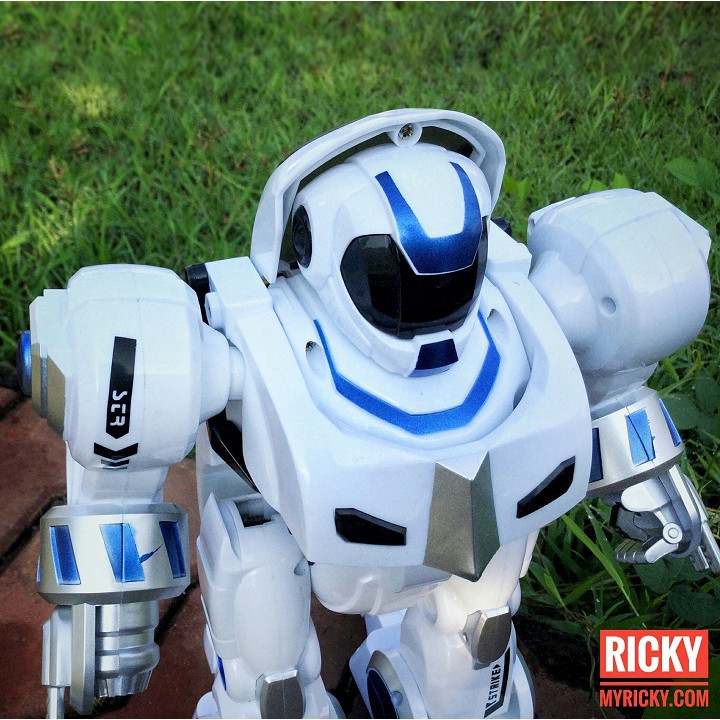 ROBOT điều khiển thông minh K04 -Biến hình,  Bước đi,  nói chuyện như thật -  Cảm Ứng Vân Tay