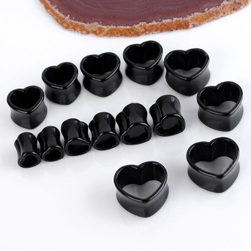 Khuyên nông tai nhựa acrylic kiểu trái tim sành điệu