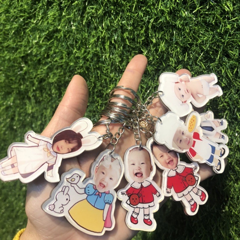 Móc khoá cắt ghép chibi theo yêu cầu