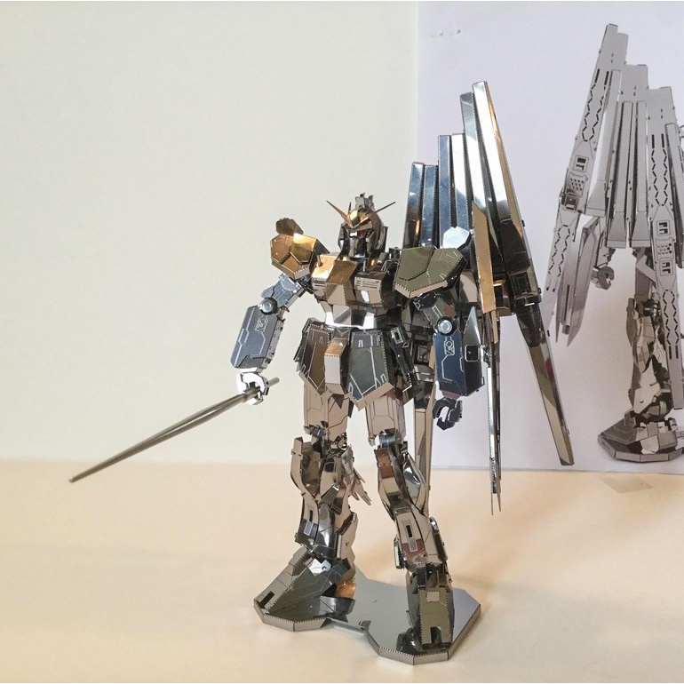 Mô Hình 3D Kim Loại Robot Gundam RX-93