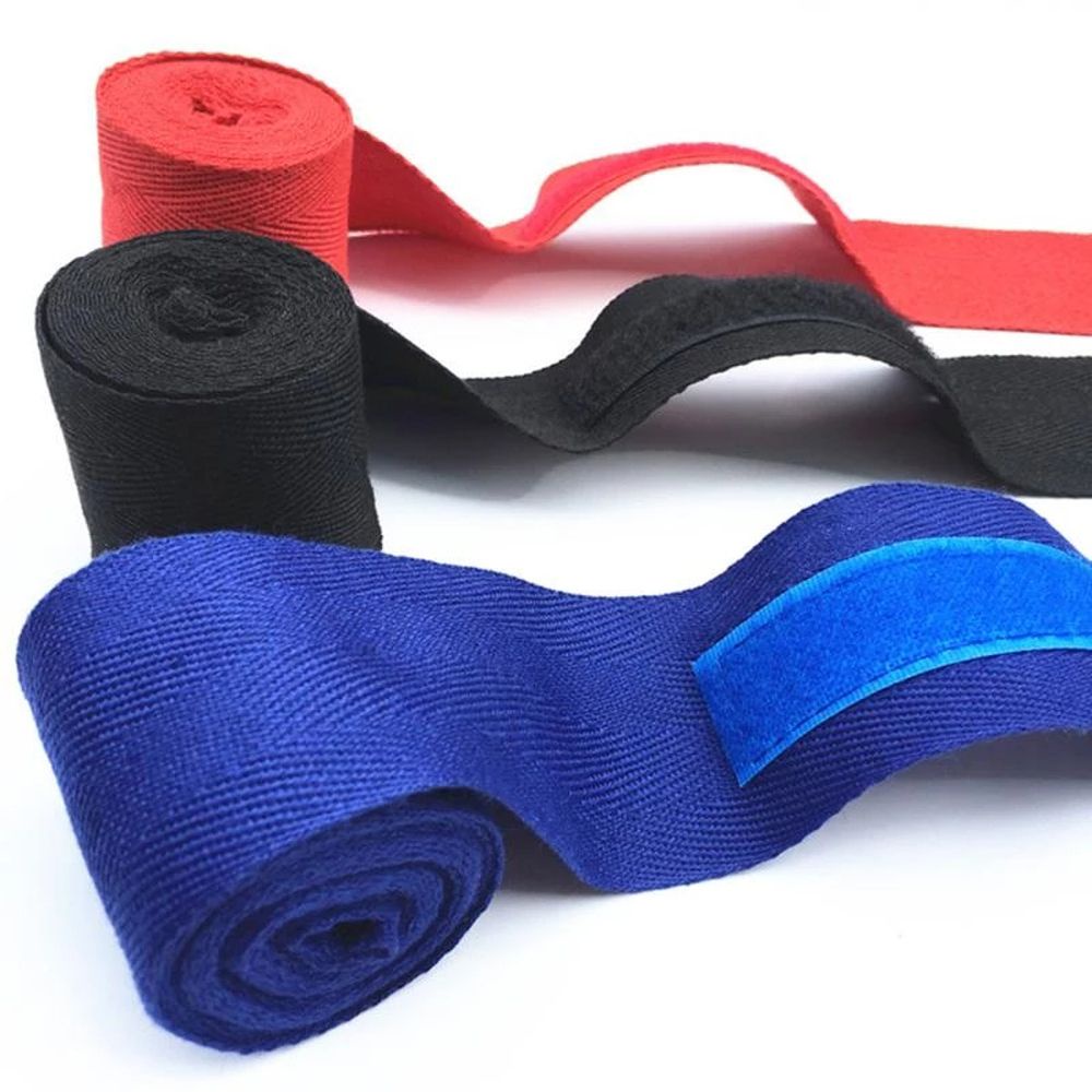 Băng quấn bảo vệ cổ tay bằng Cotton khi tập Boxing