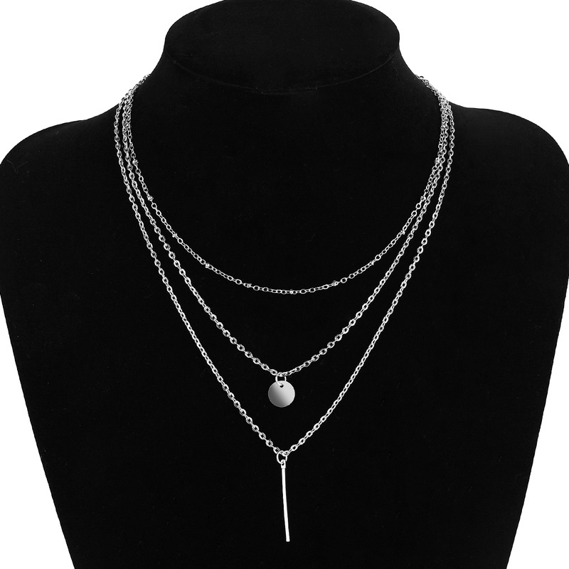 1 Vòng Cổ Nhiều Lớp Bằng Hợp Kim Thời Trang Cá Tính