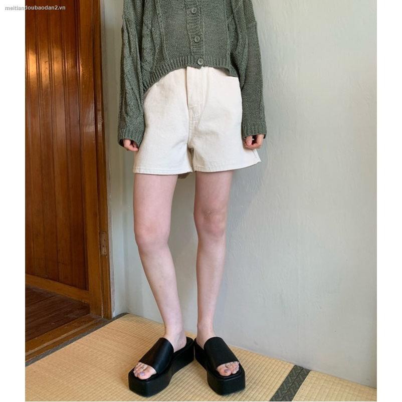 Black wedge platform flip-flops